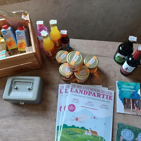 Lyxtält Wanderreitstation Pferdehof Jakobshagen *