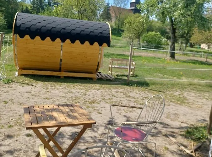 Wanderreitstation Pferdehof Jakobshagen Lyxtält